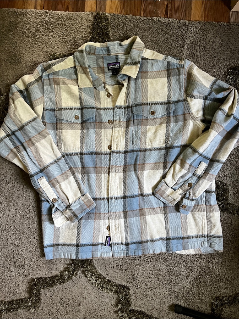 Patagonia Organic Light Blue, Cream & Brown Plaid Button-Front Shirt Jacket
